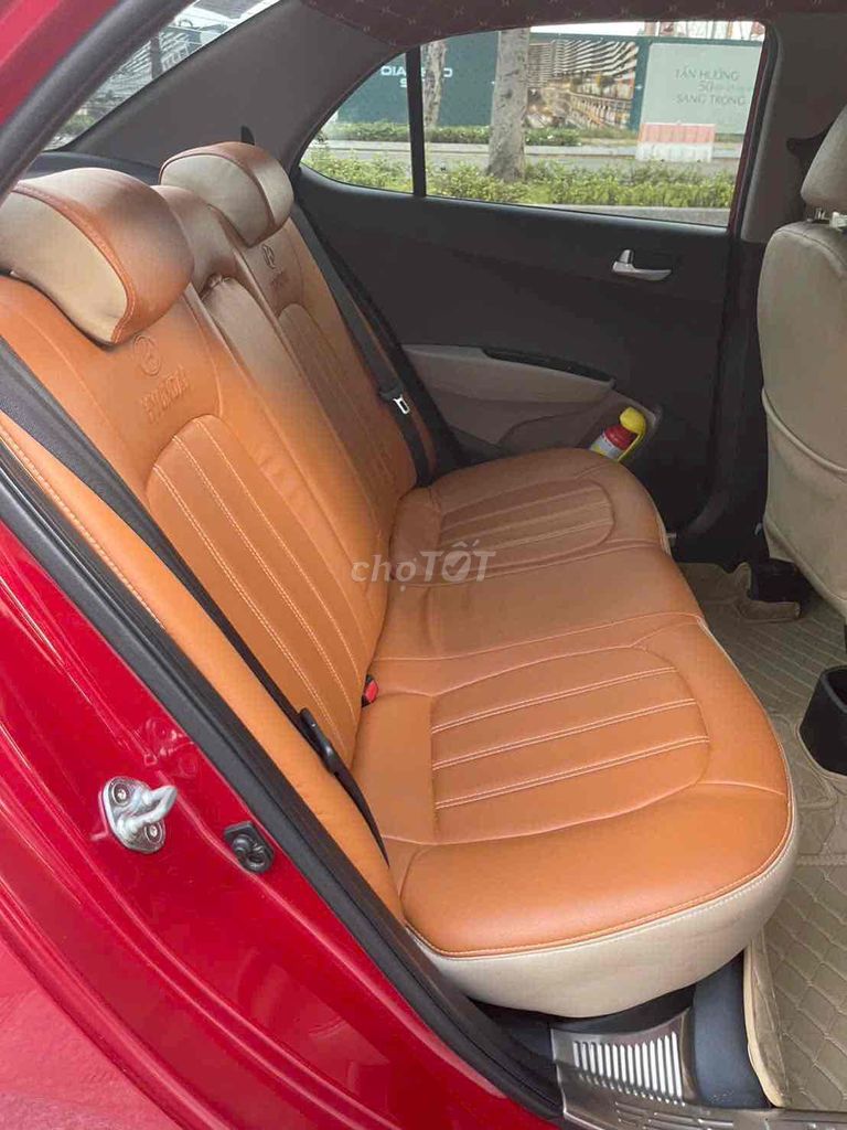 Hyundai i10 sedan 2017 số sàn bản đủ 26.000km. Mua bán Ô tô tại Thành phố Buôn Ma Thuột Đắk Lắk được đăng bởi MR HUY hình 5