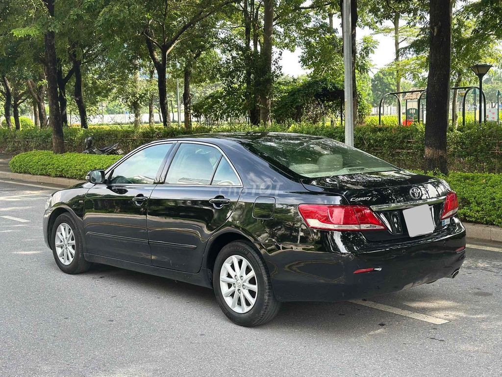 Toyota Camry 2010 2.4G - 150000 km Đen Siêu Mới. Mua bán Ô tô tại Quận Cầu Giấy Hà Nội được đăng bởi Vũ Kiên hình 5