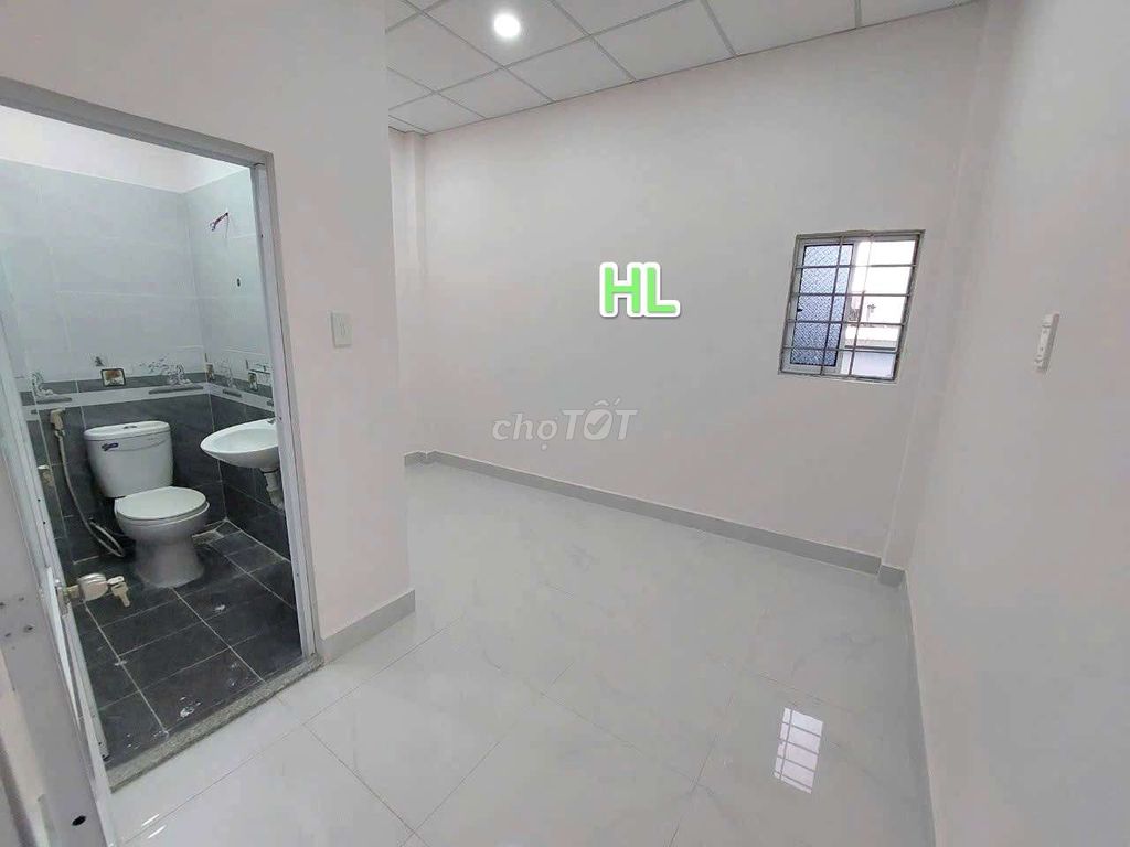 Nhà thuê liên khu 2_5 quận Bình Tân. 2pn, 2wc. Dtsd 80m2