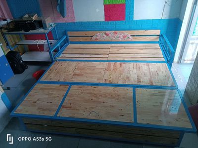 Duờng gấp gọn 2mx2m như hình. Mua bán Giường, chăn ga gối nệm tại Thành phố Dĩ An Bình Dương được đăng bởi Vui Vẻ Buôn Bán
