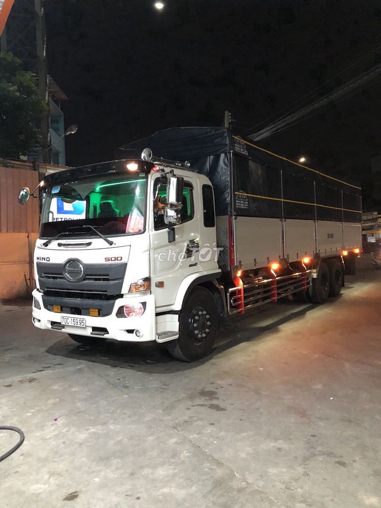 0908349645 - Xe Tải Hino FL8JT7AT15 chỉ với 20% trả trước