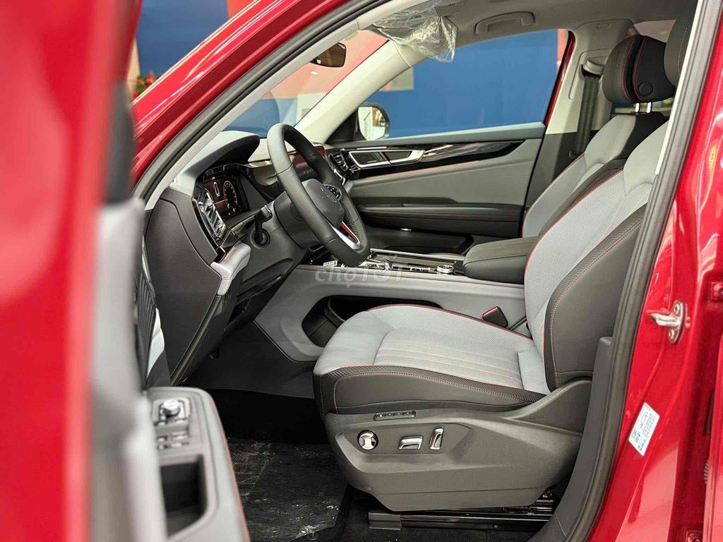 Teramont X Chỉ 440Tr Nhận Xe. Cam Kết Giá Tốt Nhât. Mua bán Ô tô tại Quận Tân Bình Tp Hồ Chí Minh được đăng bởi Nguyễn Trí Thanh Tâm hình 16