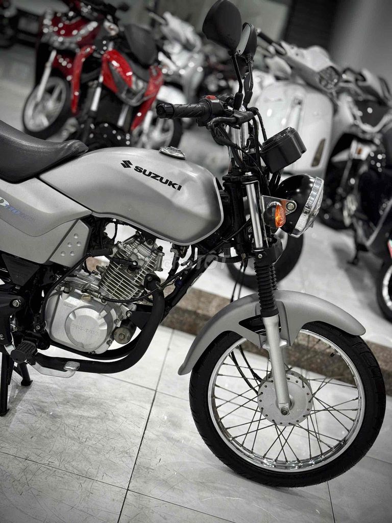 Suzuki GD 2018 Bạc Côn tay. Mua bán Xe máy tại Thị xã Phú Mỹ Bà Rịa - Vũng Tàu được đăng bởi Cửa Hàng Xe Máy Phú Mỹ hình 12