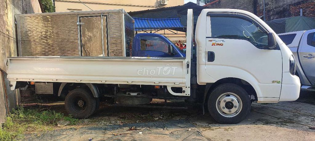 K250 thùng lửng 2019 bao zin bán gấp. Mua bán Xe tải, xe ben tại Quận Long Biên Hà Nội được đăng bởi VietNg hình 1