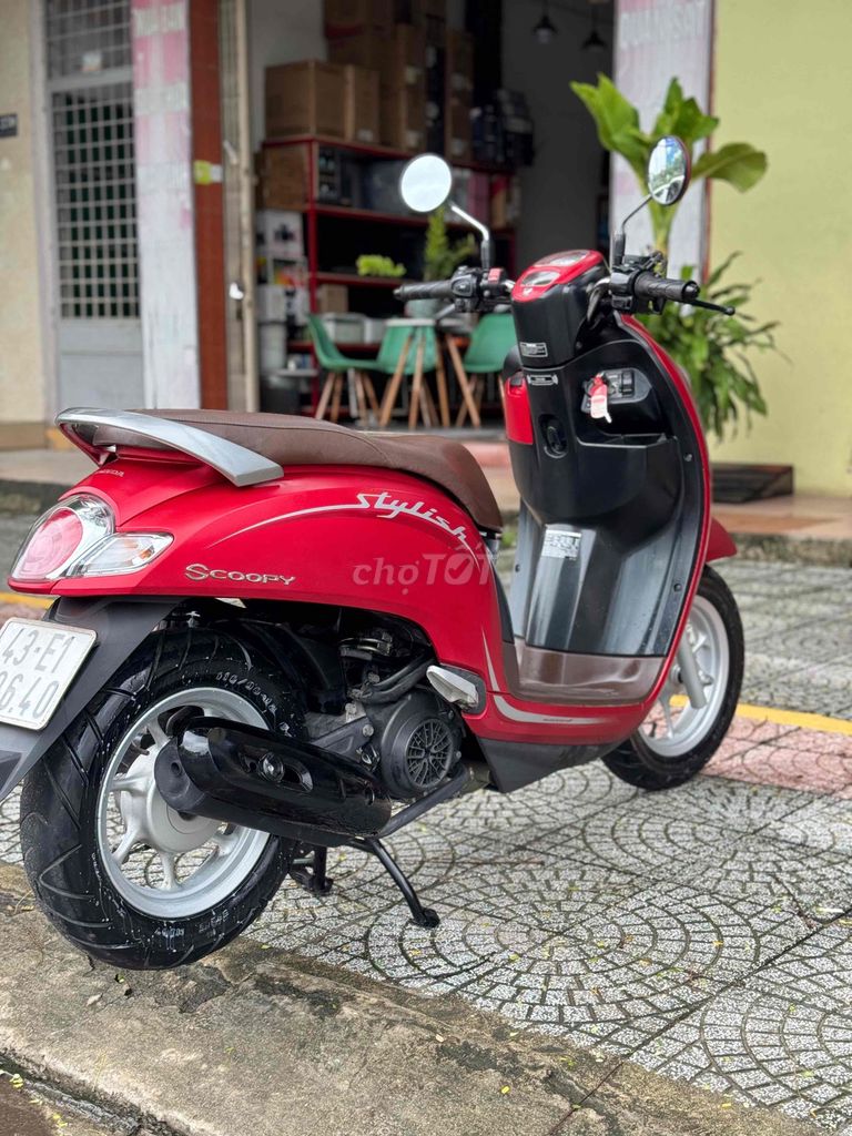 scoopy nguyên rin lốp theo xe ốc trục chưa mở. Mua bán Xe máy tại Quận Ngũ Hành Sơn Đà Nẵng được đăng bởi Nguyễn Phước Vĩnh hình 4