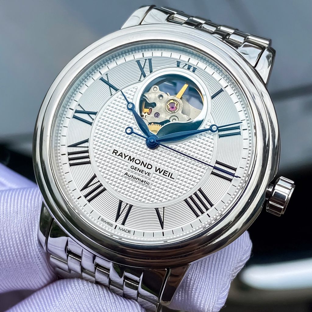 Đồng hồ nam Raymond Weil Open Heart 39mm trắng