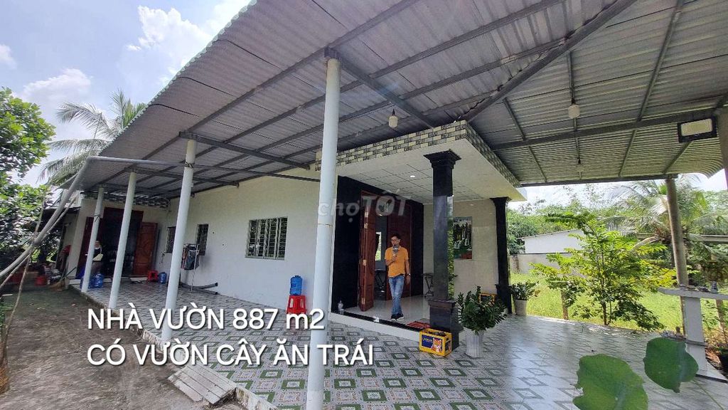 Nhà Vườn Rộng 887m2 Có Vườn Cây ăn Trái Hẻm Xe Hơi - 122136483