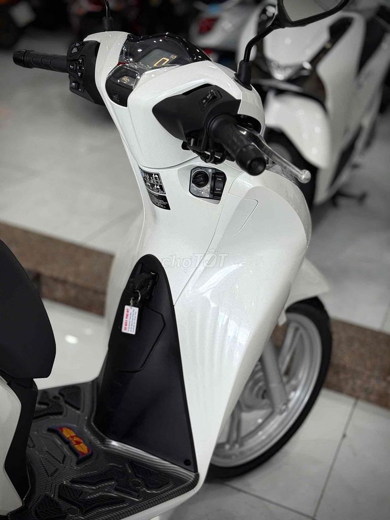 Sh125i 2025 Odo3k Lướt chính chủ ký ( Hỗ trợ GÓP ). Mua bán Xe máy tại Thị xã Phú Mỹ Bà Rịa - Vũng Tàu được đăng bởi Cửa Hàng Xe Máy Phú Mỹ hình 11