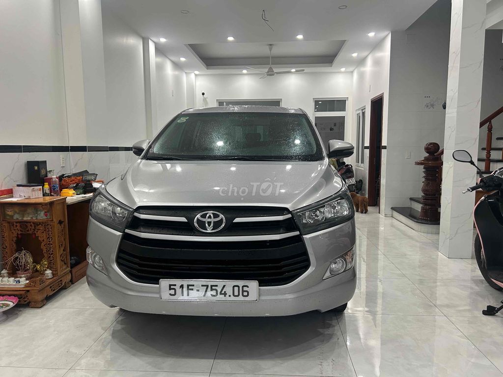 toyota innova E. Mua bán Ô tô tại Quận 12 Tp Hồ Chí Minh được đăng bởi a hao hình 1