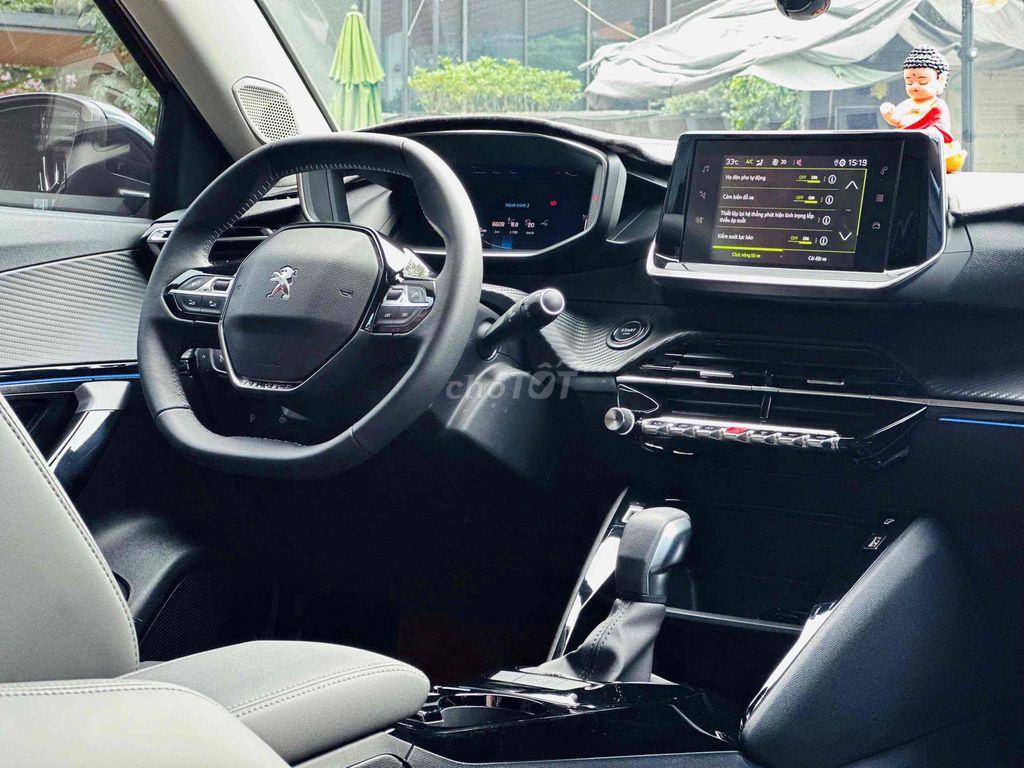 Peugeot 2008 2023 GT Line 1.2 AT - 15000 km. Mua bán Ô tô tại Thành phố Thủ Đức Tp Hồ Chí Minh được đăng bởi THẮNG NGUYỄN hình 16