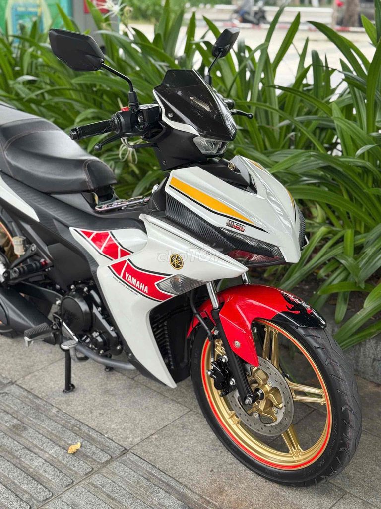 Exciter 155 VVA 2022 бело-красно-черный 12 000 бстп
