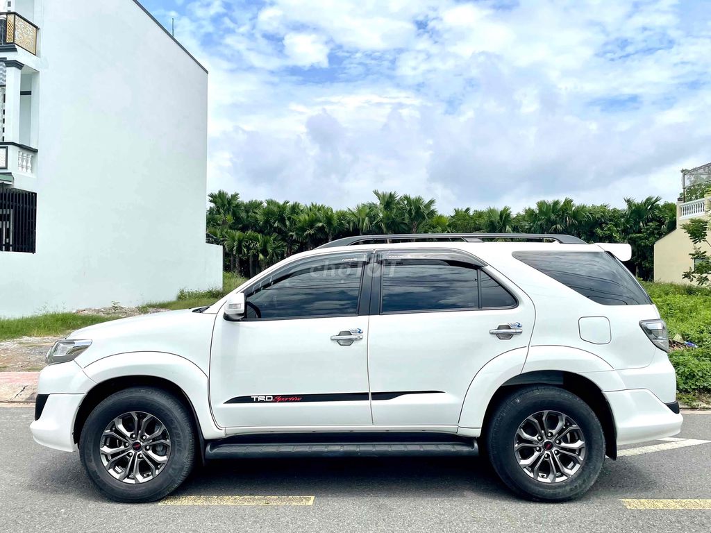 BÁN FOTUNER PHIEN BẢN TRD TỰ ĐỘNG , XĂNG , 2 CẦU. Mua bán Ô tô tại Huyện Củ Chi Tp Hồ Chí Minh được đăng bởi Lương mạnh tuấn hình 7