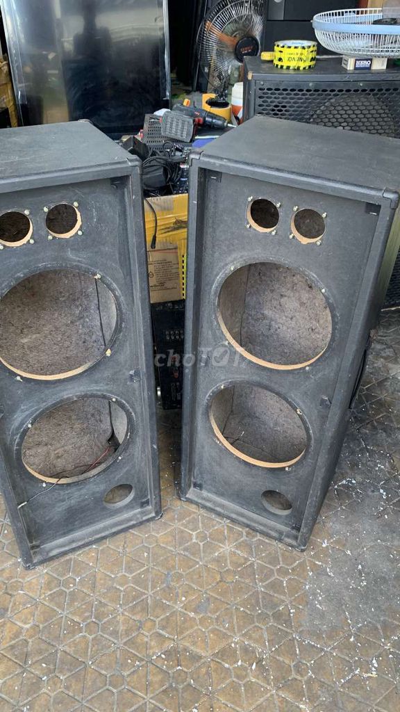 Vỏ thùng loa Gỗ Đen 25cm. Mua bán Tivi, Âm thanh tại Quận Tân Bình Tp Hồ Chí Minh được đăng bởi ngọc . đô món gia rẻ hình 1