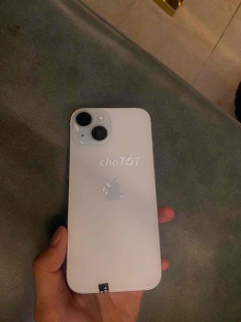 iPhone 15 128GB Trắng Mới 100%. Mua bán Điện thoại tại Quận Cầu Giấy Hà Nội được đăng bởi Phạm Thanh Dương hình 1
