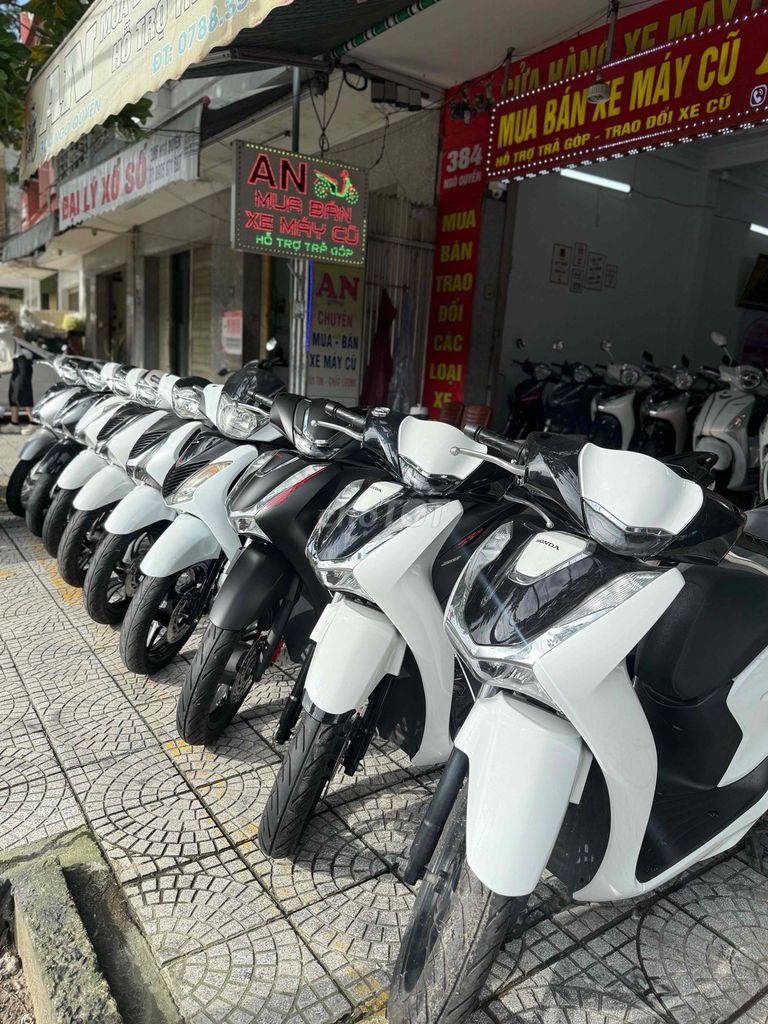 Sh đủ mẫu. xe đẹp máy rin, bảo hành chuẩn. Mua bán Xe máy tại Quận Sơn Trà Đà Nẵng được đăng bởi AN  chuyên mua bán xe máy cũ tại 386 ngô quyền sơn trà đà nẵng  BÁN XE TRẢ GÓP hình 1