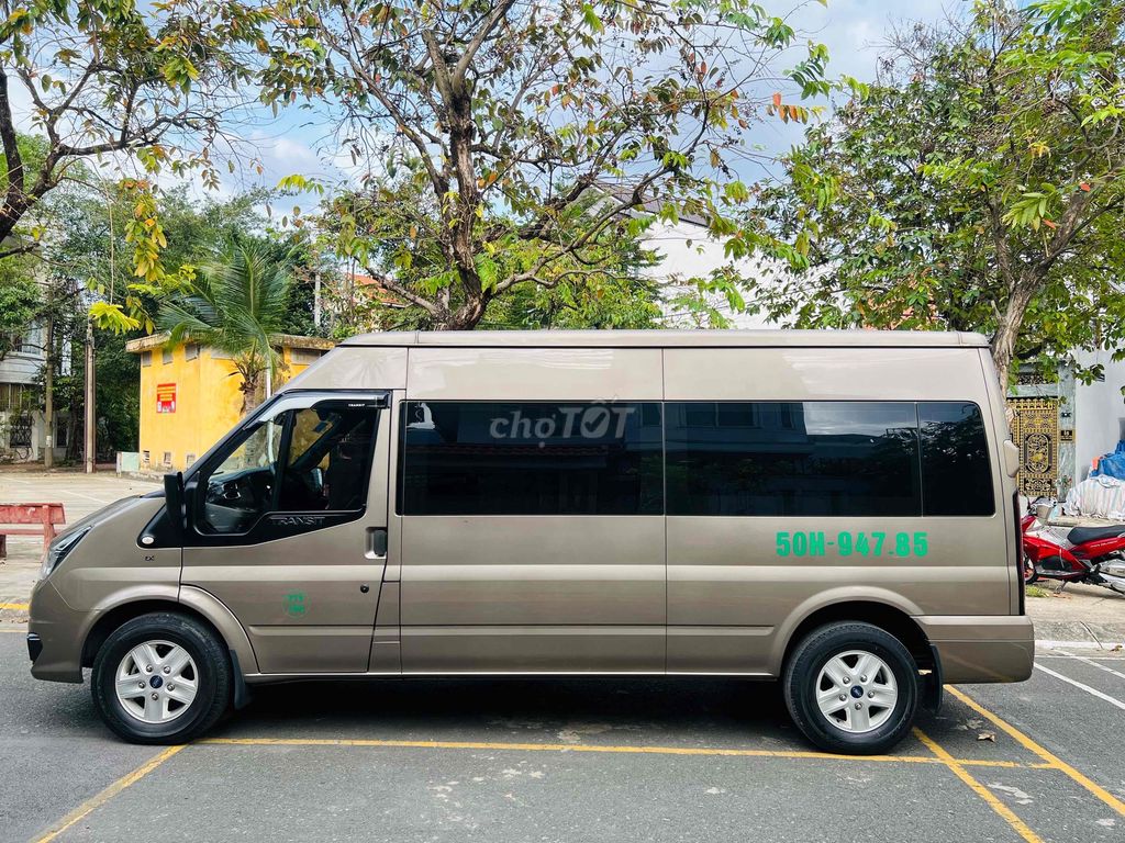 Ford Transit 2023 tên cá nhân xe đẹp. Mua bán Ô tô tại Quận 12 Tp Hồ Chí Minh được đăng bởi Phạm Hoàng hình 2