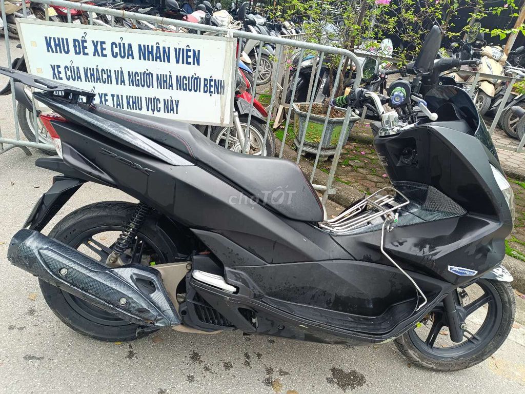 Xe PCX 125. Mua bán Xe máy tại Quận Hoàng Mai Hà Nội được đăng bởi Vinh hình 2