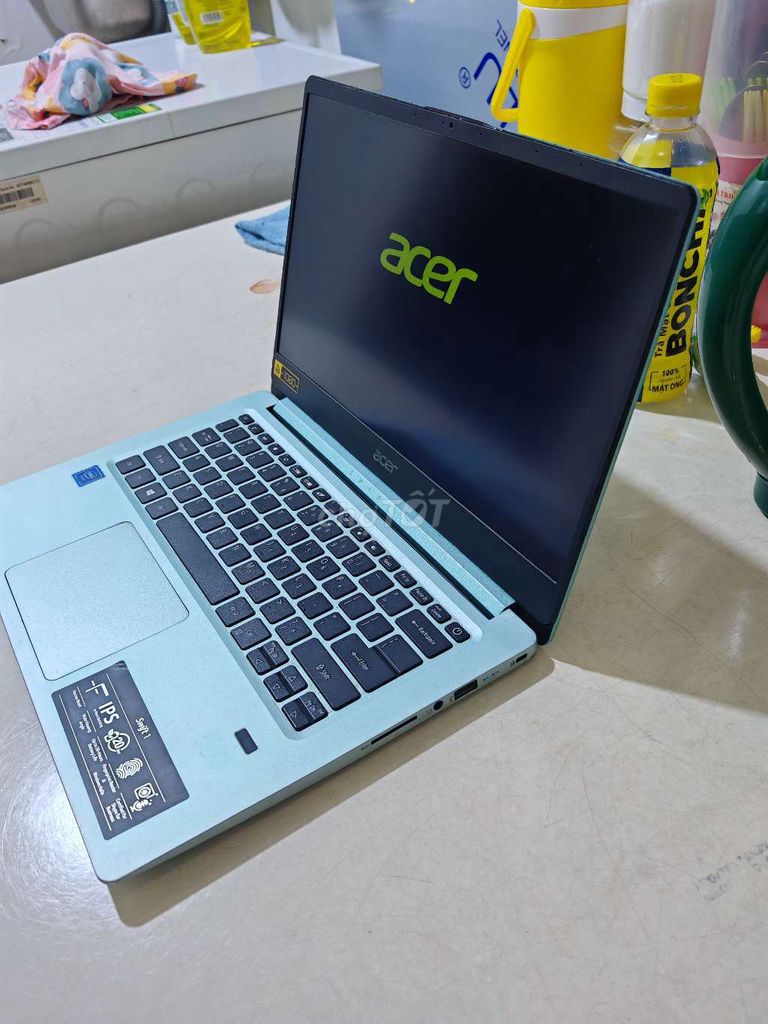 Acer Swift SF114-32 N4000 4GB/300GB. Mua bán Laptop tại Quận Tân Phú Tp Hồ Chí Minh được đăng bởi Xe Máy HOÀNG PHI  hình 1