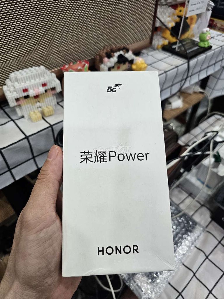 Honor Power 5G 12/256 FULLBOX PIN 8K 99% CHẤT. Mua bán Điện thoại tại Quận Tân Phú Tp Hồ Chí Minh được đăng bởi Ngô Minh Mobile  hình 1