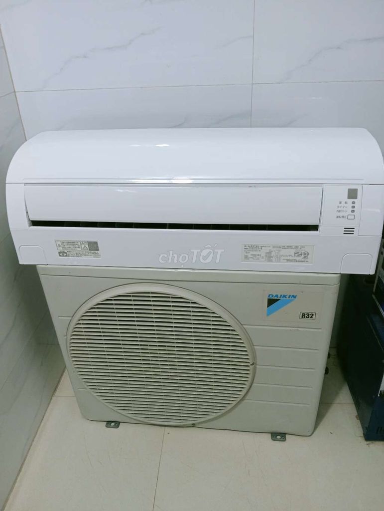 Điều hòa DAIKIN 12000 btu