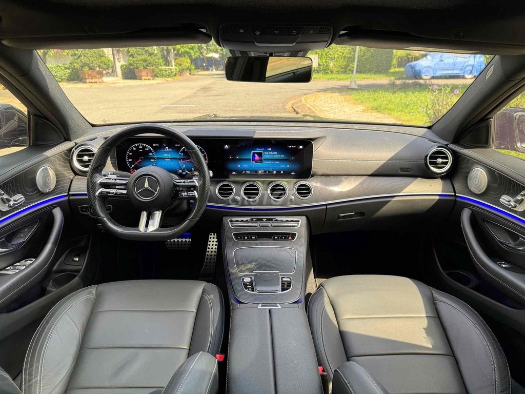 Mercedes-Benz E300 AMG 2022 Đen 16666 km. Mua bán Ô tô tại Quận 7 Tp Hồ Chí Minh được đăng bởi PHÁT ĐẠT LUXURY CAR hình 9