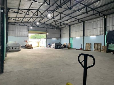 Chính chủ gửi bán căn nhà xưởng . Mặt tiền đường bờ kênh tham lương. Mua bán văn phòng, mặt bằng kinh doanh tại Quận 12 Tp Hồ Chí Minh được đăng bởi ngô văn cường