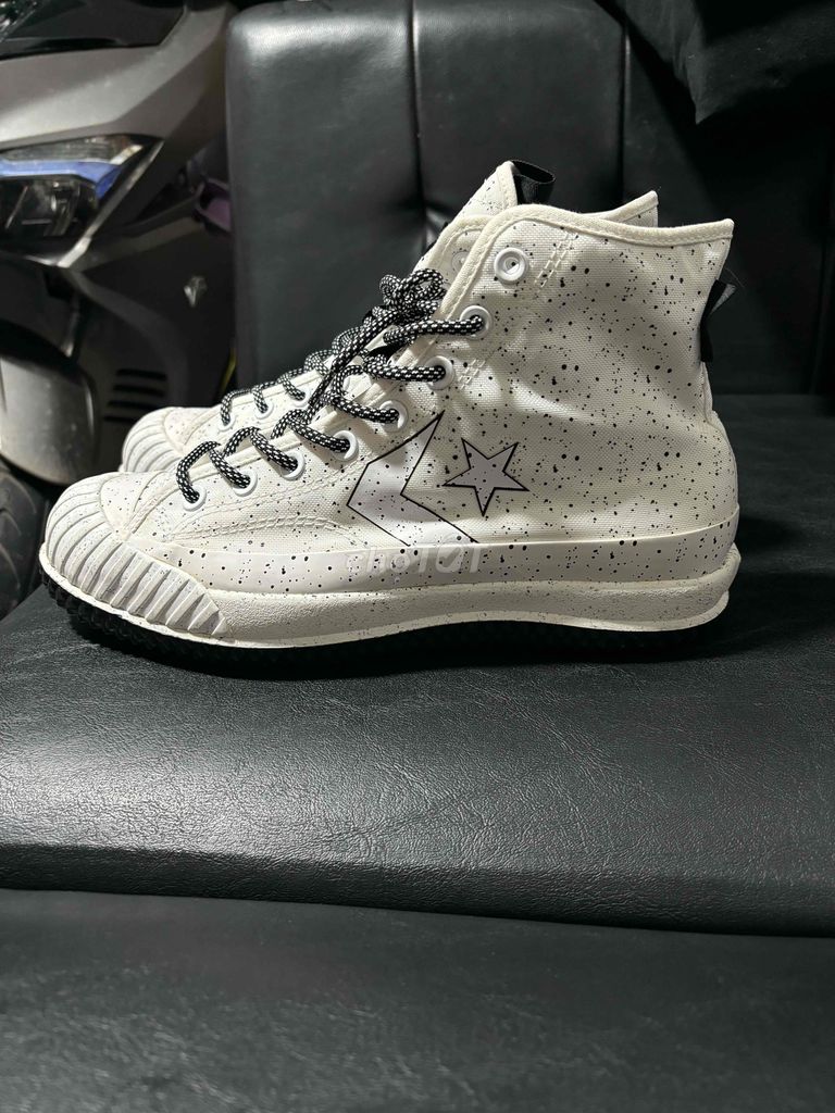 giày Converse chính hãng mới 99%