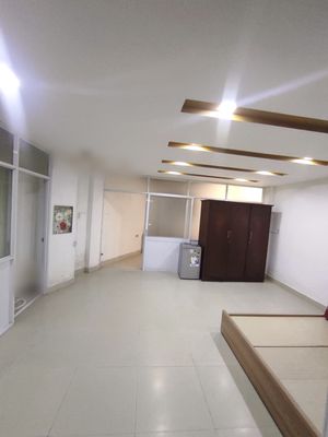 Phòng full nội thất tách bếp 45m2 ở Hàng xanh, cầu Thị Nghè Bình Thạnh