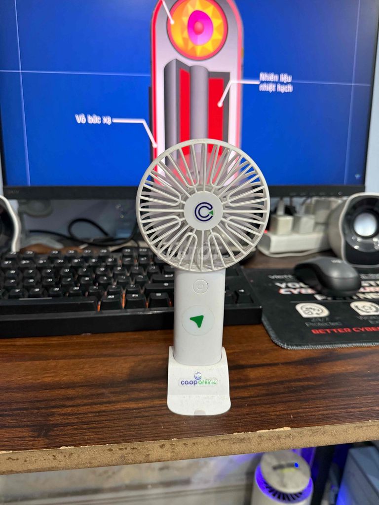 Quạt mini cầm tay GS02 Trắng. Mua bán Quạt tại Quận Bình Tân Tp Hồ Chí Minh được đăng bởi Trần Mến hình 1