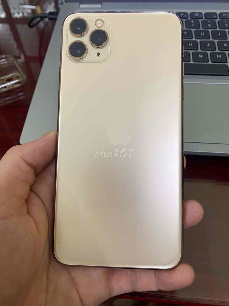 Apple iPhone 11 Pro Max Vàng. Mua bán Điện thoại tại Quận Cầu Giấy Hà Nội được đăng bởi Trần Quang Trường hình 1