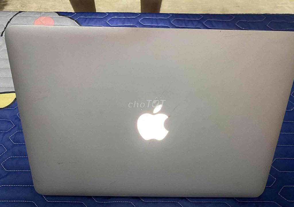 Apple Macbook Air Core i5 4GB/128GB Bạc. Mua bán Laptop tại Quận Tây Hồ Hà Nội được đăng bởi Tên chưa cung cấp hình 1