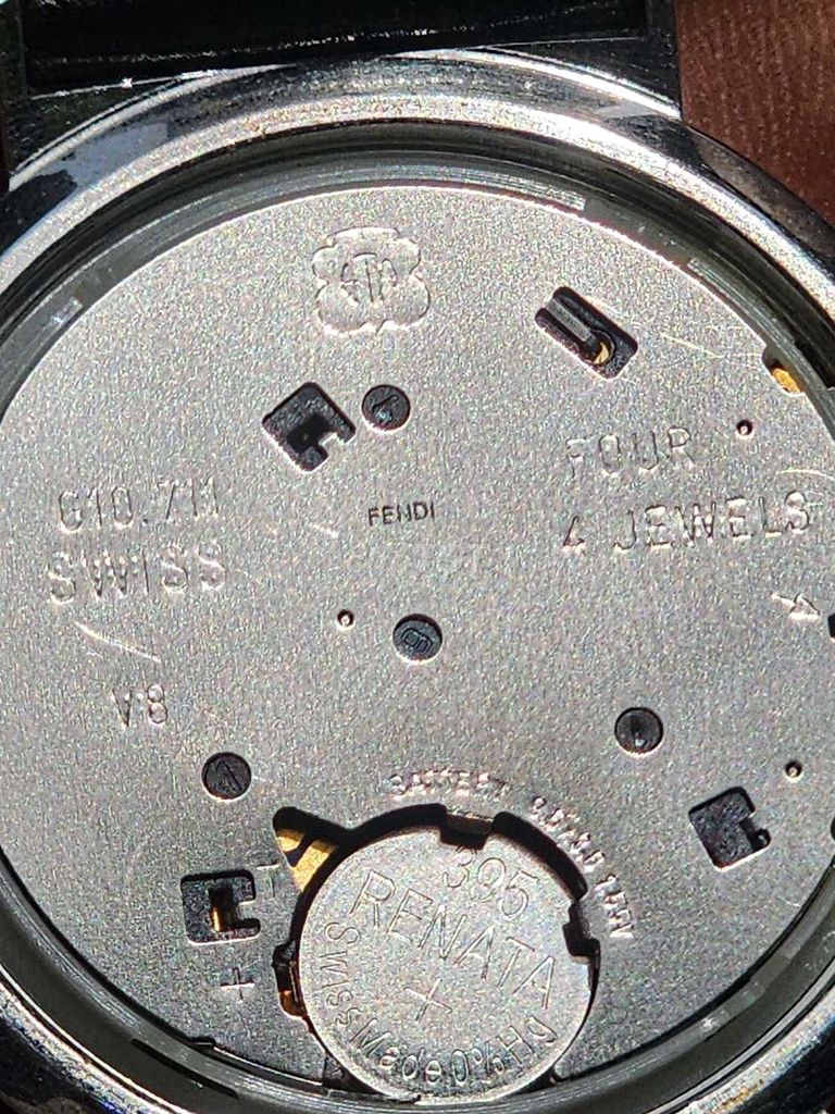 Đồng hồ fendi. Mua bán Đồng hồ tại Huyện Đất Đỏ Bà Rịa - Vũng Tàu được đăng bởi Nguyễn Duy Học hình 4