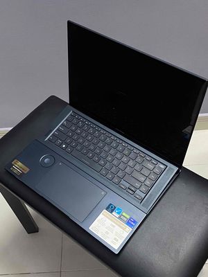 Laptop ASUS Zenbook Pro 16X OLED. Mua bán Laptop tại Quận 7 Tp Hồ Chí Minh được đăng bởi Ánh Dương