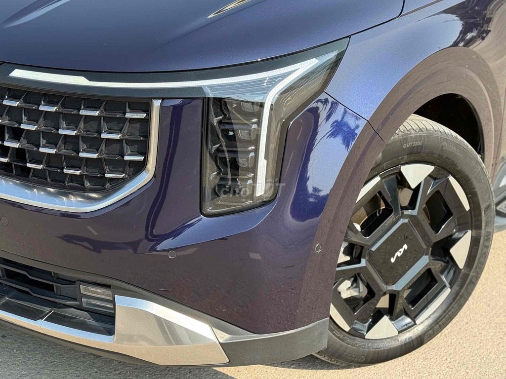 CẦN BÁN KIA CANIVAL 2.2D SINGNATURE MODEL 2025. Mua bán Ô tô tại Quận Bắc Từ Liêm Hà Nội được đăng bởi Mr PHÁT THÁI HÀ AUTO hình 3