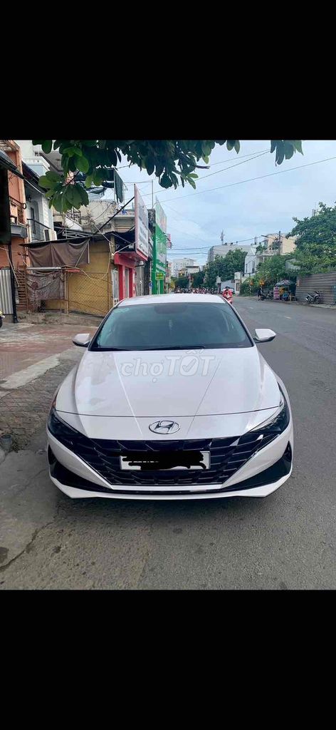 Hyundai Elantra 2023 1.6 AT Đặc biệt - 50000 km. Mua bán Ô tô tại Thành phố Huế Thừa Thiên Huế được đăng bởi Hữu Vĩnh hình 1