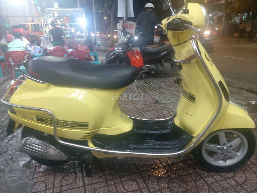 Vespa Lx125 Cọp Thẻ Ph0T0. Mua bán Xe máy tại Quận 7 Tp Hồ Chí Minh được đăng bởi Huy hình 5