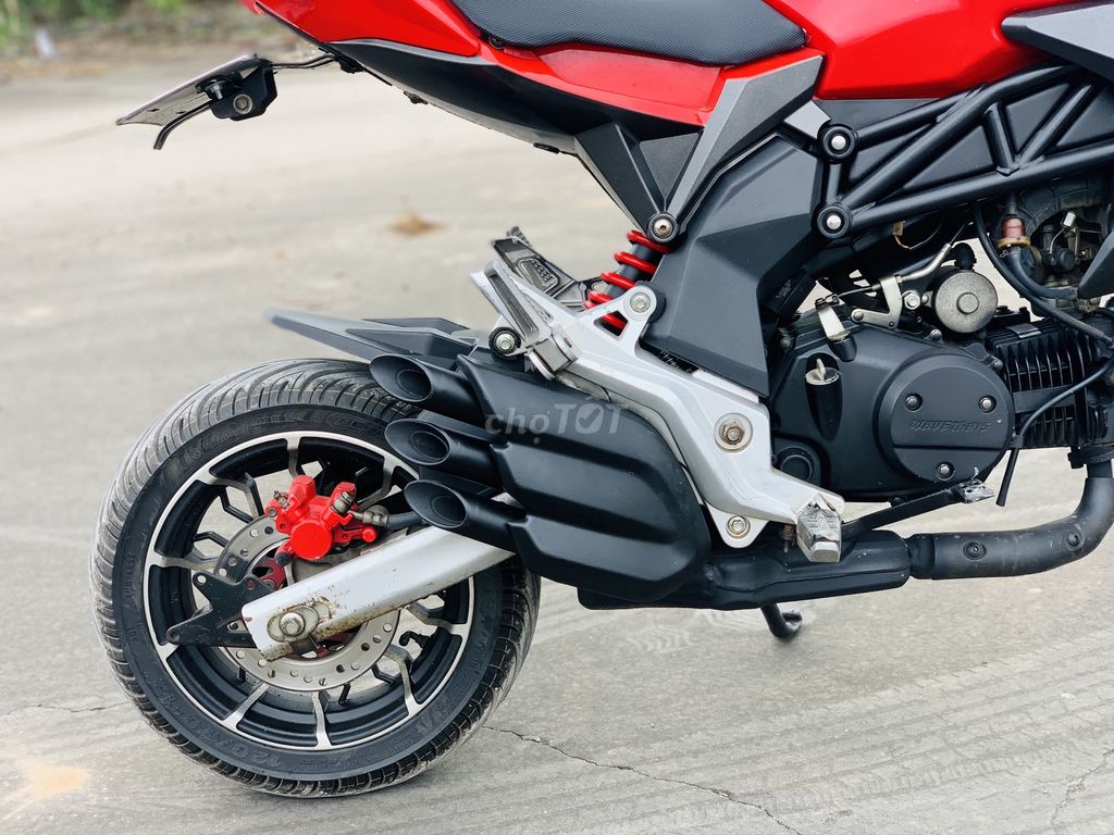 MV AGUSTA MÀU ĐỎ ZIN CHẤT MỚI CHẠY BỐC.. Mua bán Xe máy tại Quận Hai Bà Trưng Hà Nội được đăng bởi A.SỰ hình 4