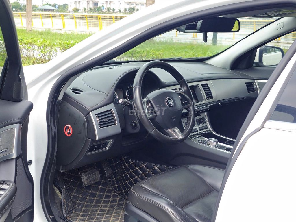 Jaguar XF 2014 2.0 AT - 120000 km. Mua bán Ô tô tại Thành phố Thủ Đức Tp Hồ Chí Minh được đăng bởi Quang Tương hình 5