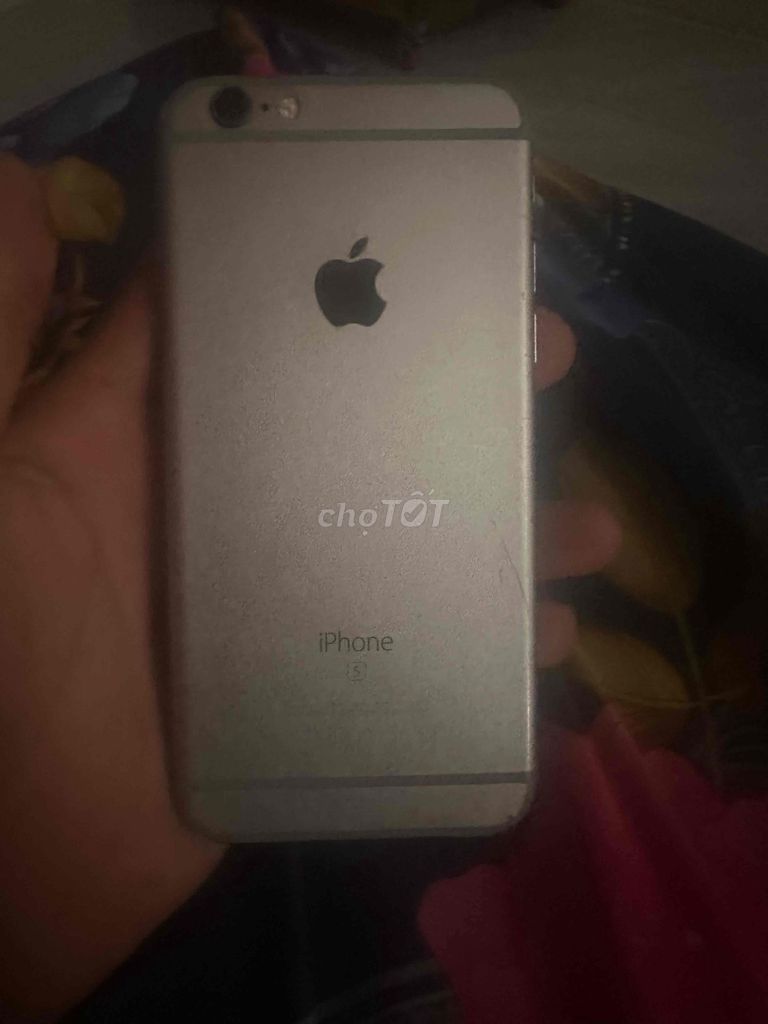 Apple iPhone 6s 16GB bạc. Mua bán Điện thoại tại Huyện Krông Búk Đắk Lắk được đăng bởi phạm chi Thuan  hình 1
