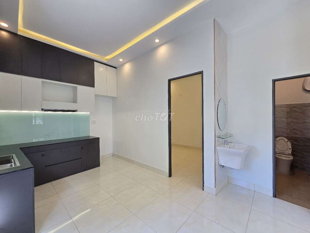 👉👉Bán nhà 2 tầng 2 mặt kiệt oto gần bến xe Đà Nẵng,
Dt55m2Giá 3ty150. Mua bán nhà ở tại Quận Cẩm Lệ Đà Nẵng được đăng bởi Huỳnh Nga hình 3