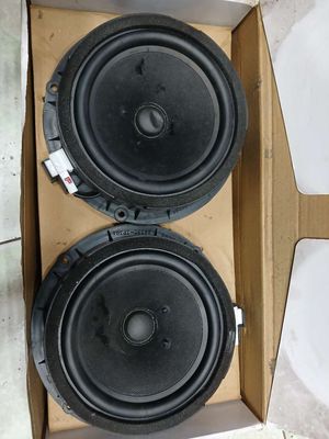 Loa ô tô KIA 96330-2P301 Đen