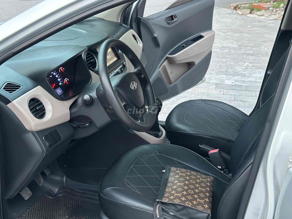 Hyundai Grand i10 2019 1.2 BASE - 98000 km. Mua bán Ô tô tại Huyện Thanh Trì Hà Nội được đăng bởi NHẬT DOANH AUTO  hình 6