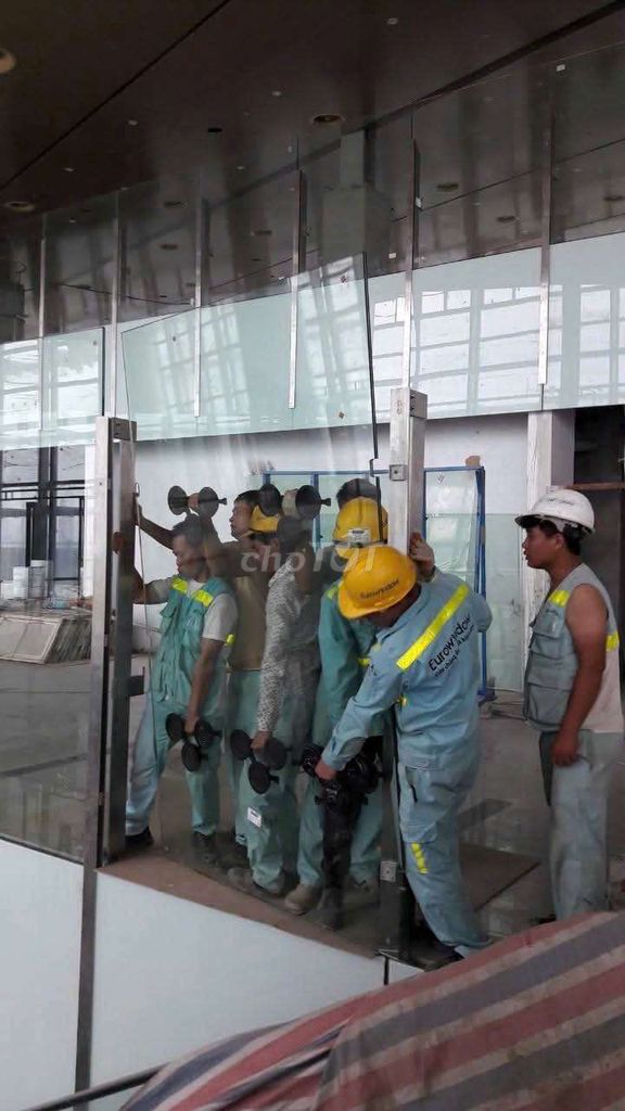 TUYỂN PHỤ NHÔM KÍNH LÀM Ở HÀ NỘI, LƯƠNG 560K/NGÀY. Việc làm Xây dựng tại Thành phố Lai Châu Lai Châu được đăng bởi Trần Ngọc Nhật hình 2