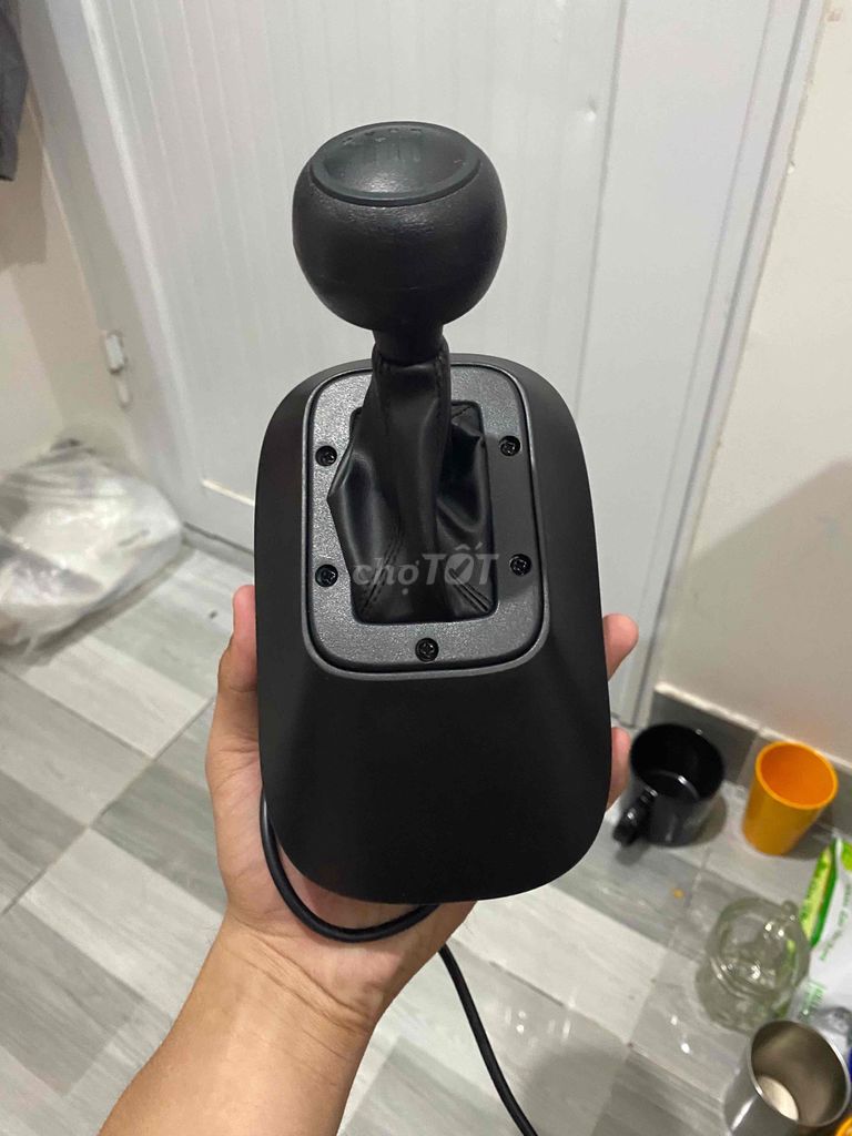 Vô lăng chơi game R808. Mua bán Thiết bị chơi game tại Quận 8 Tp Hồ Chí Minh được đăng bởi Thắng hình 1