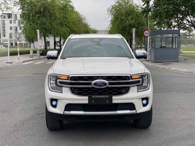 Ford Everest Titanium 2.0L 4x2 AT 2023 - 29000 km. Mua bán Ô tô tại Quận Thanh Xuân Hà Nội được đăng bởi Thanh KIA Oto cũ HN