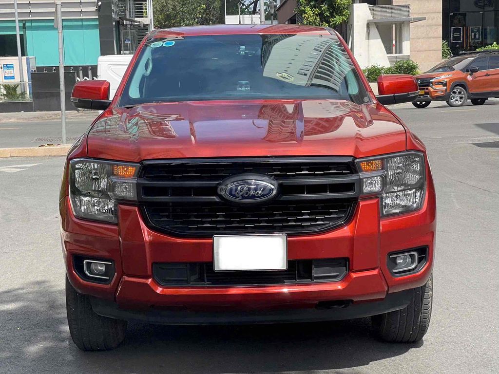 Hãng Ford bán Ranger XLS AT Next Gen 2023 siu lướt