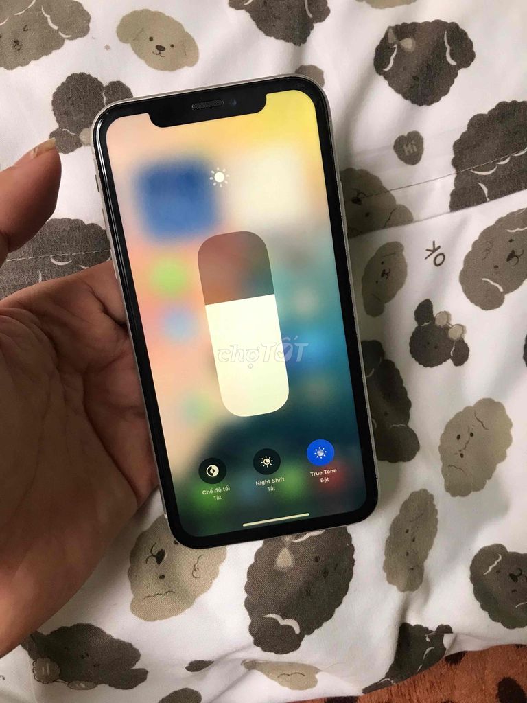 Apple iPhone XR 64GB Trắng. Mua bán Điện thoại tại Quận Ba Đình Hà Nội được đăng bởi Truong hình 1