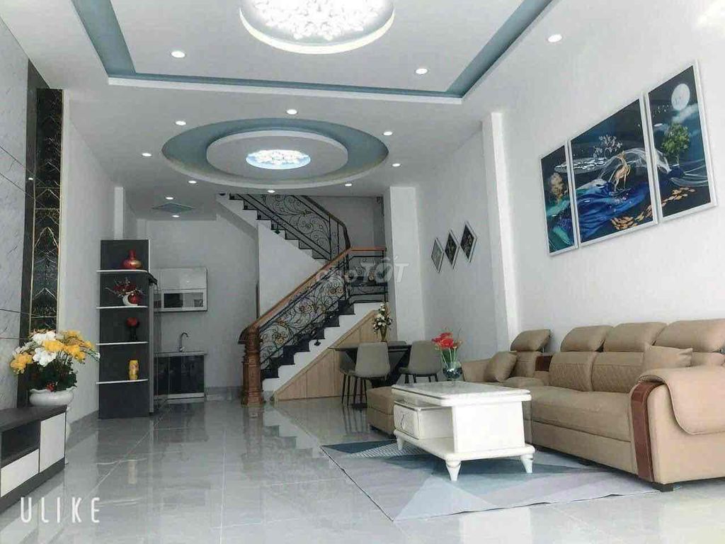 Cho thuê nhà 2 lầu 1 trệt 4pn 3wc mặt tiền nguyễn thị minh khai. Cho thuê nhà ở tại Thành phố Thủ Dầu Một Bình Dương được đăng bởi Gia Kính hình 1