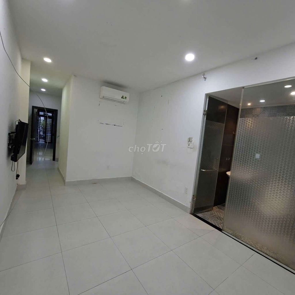 💥🏡cho thuê nhà 3 tầng sát biển: đường sương nguyệt anh - sơn trà