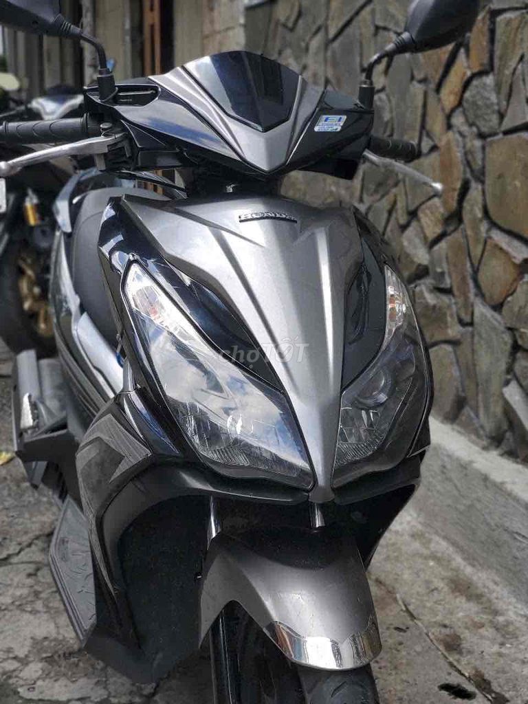 Cần bán xe Honda AB xám biển HCM 9 chủ.